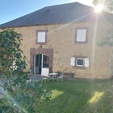 Holiday home Guiroya