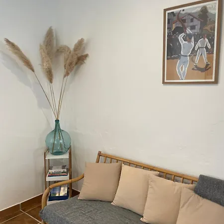 Holiday home Guiroya